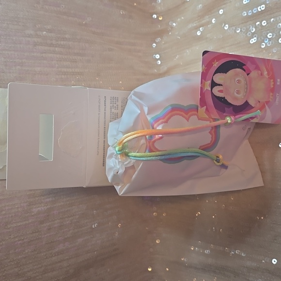 Labubu Big Into Energy Loyalty Yellow Pink V3 New Box Unsealed Authentic Popmart - Picture 9 of 10